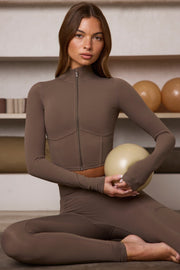 Soft Active Zip-Up Cropped Jacket in Cocoa