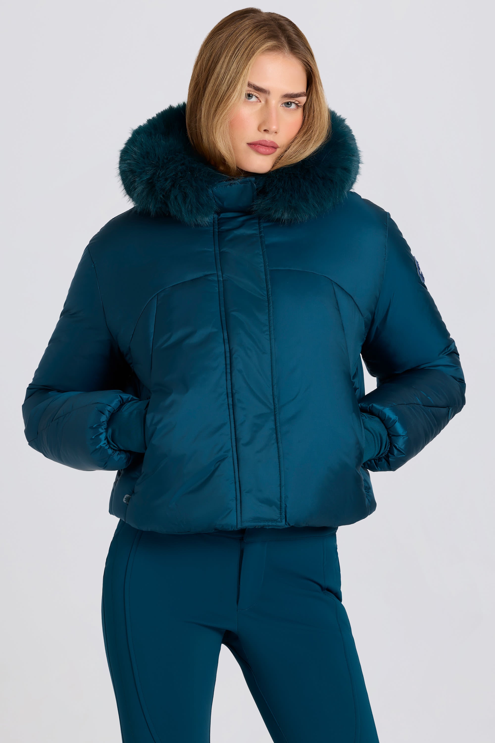 Waterproof Faux-Fur Hood Cropped Ski Jacket in Teal